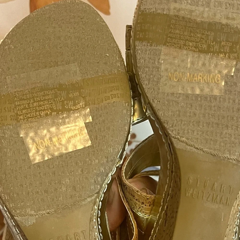 Stuart Weitzman Girls 3 Alabaster Gold Cork Lightweight Dressy Event Party Wedge